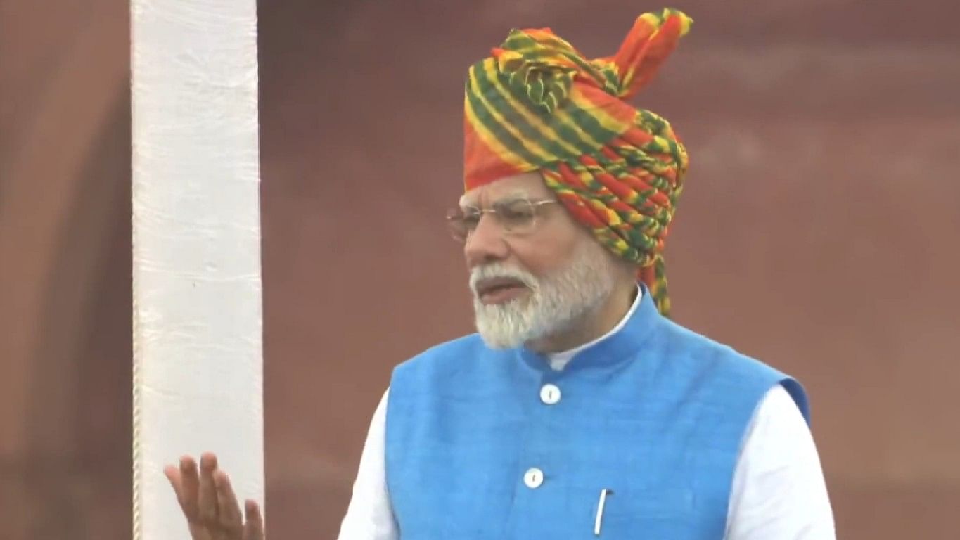 <div class="paragraphs"><p>PM Modi at Red Fort on the occasion of Independence Day.</p></div>